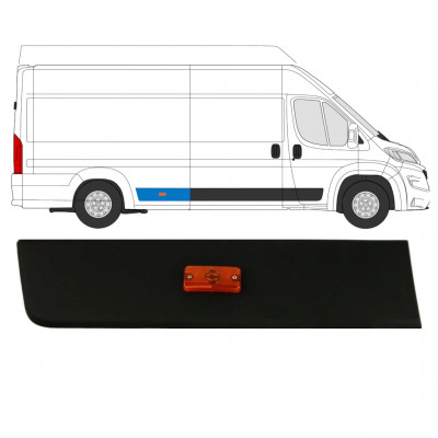 Aizmugurējā sānu josla ar lukturi priekš Fiat Ducato 2018- / Labā 7794
