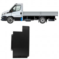 Priekšējā statņa sānu josla priekš Iveco Daily 2014-2019 / Kreisā 11977