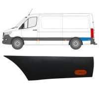 Aizmugurējā spārna sānu josla aiz riteņa ar lukturi priekš Mercedes Sprinter 2018- / Kreisā / Komplekts 16647