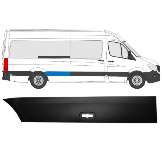 Aizmugurējā spārna sānu josla priekš Mercedes Sprinter 2006- / LWB / Labā 8026